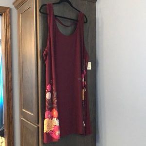 3X sleeveless shift dress